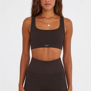 SETActive box cut bra espresso in xs - NWT
